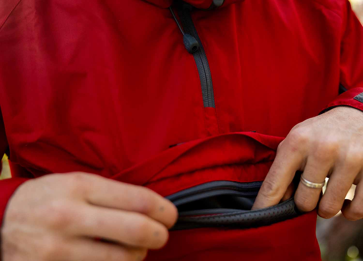 Mens Velez Adv Smock Feature6 1