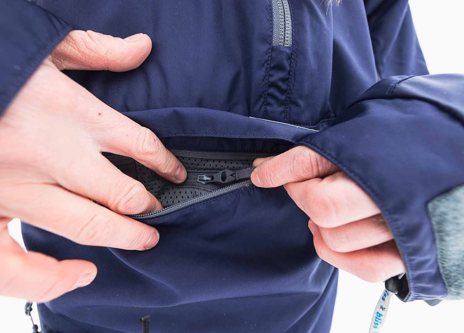 Womens Velez Adv Smock Feature7