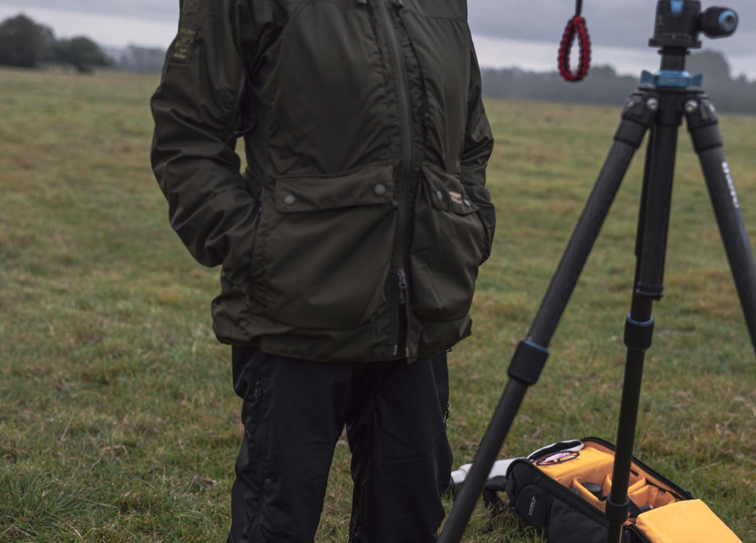 Womens Halkon Feature11